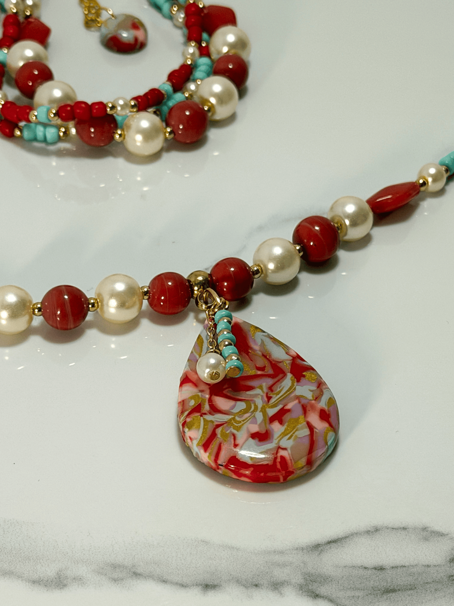 Handcrafted beaded jewelry set