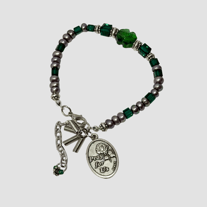 St. Jude Beaded Charm Bracelet – Green Crystal & Silver Pearl