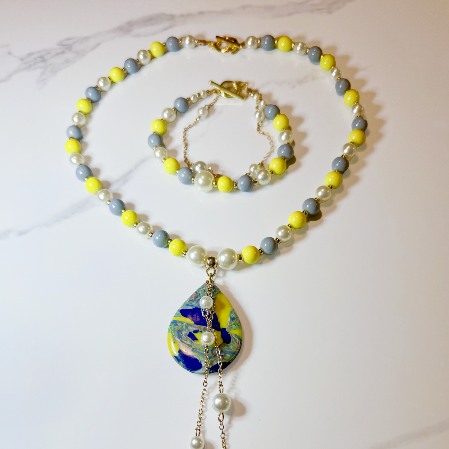 Sunlit Marble Necklace & Bracelet Set
